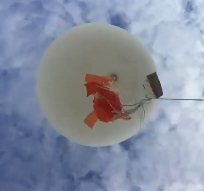 The military has been authorised to shoot down any suspicious balloons. (Image by @meteorologistacatiabraga via Instagram)