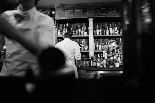 The government is also considering extending opening hours for pubs across England and Wales. (Image by Life-Of-Pix via Pixabay)