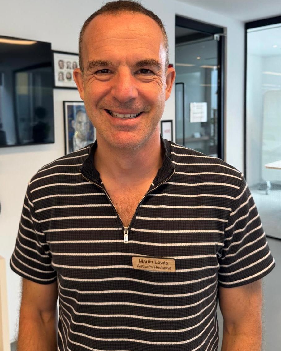 Martin Lewis confirms a 4.8% rise in the State Pension from April 2026. (Image by @martinlewismse via Instagram)